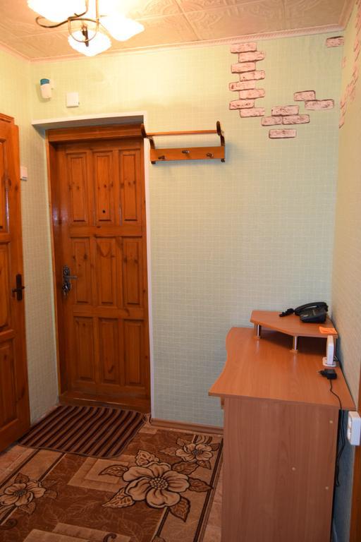 Apartments On Leninskaya Street Nyasvizh Ngoại thất bức ảnh